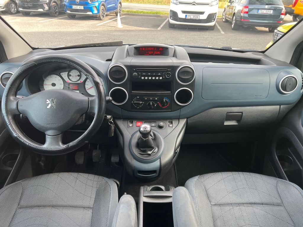 peugeot-partner-tepee-1-6-hdi-82kw-outdoor - 1