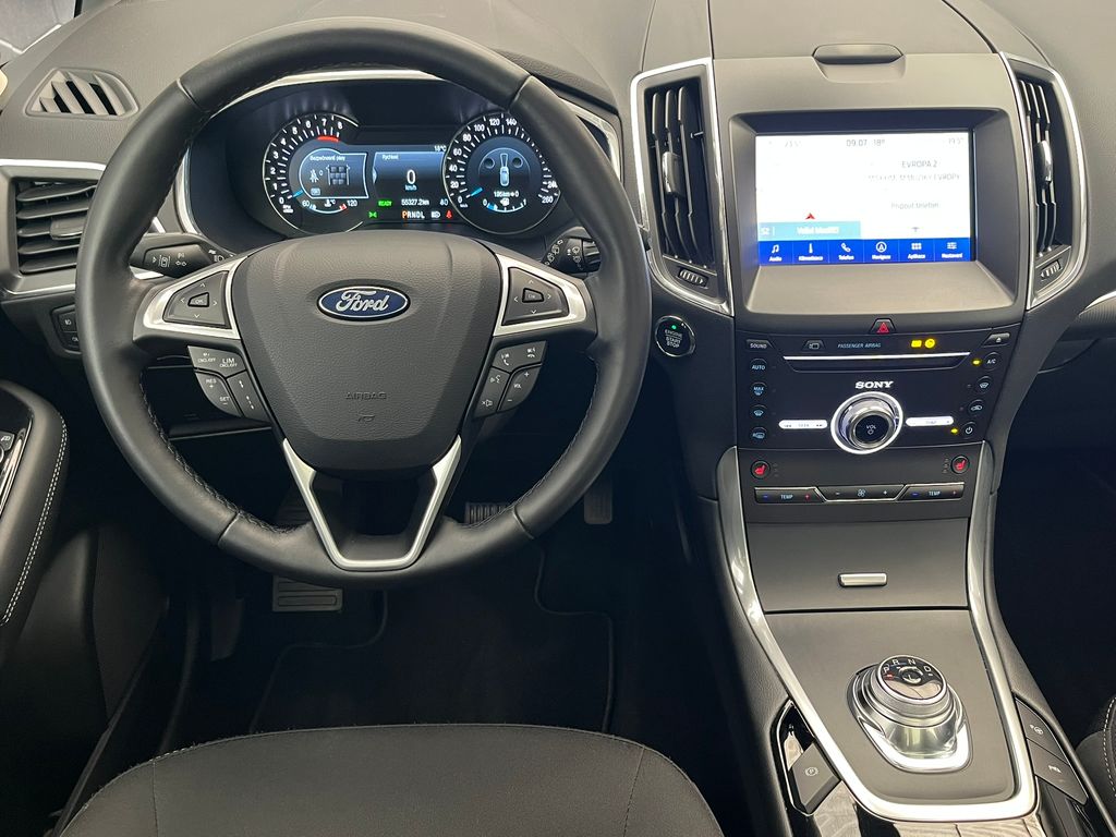 ford-galaxy-2-5-hev-titanium-7-mist - 7