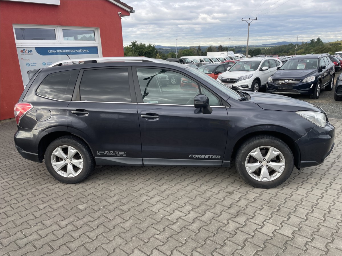 subaru-forester-2-0-d-awd-kamera-tz-po-servisu - 8