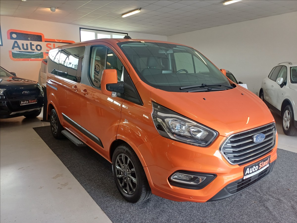 ford-tourneo-custom-2-0-titanium-1maj-top-stav - 1