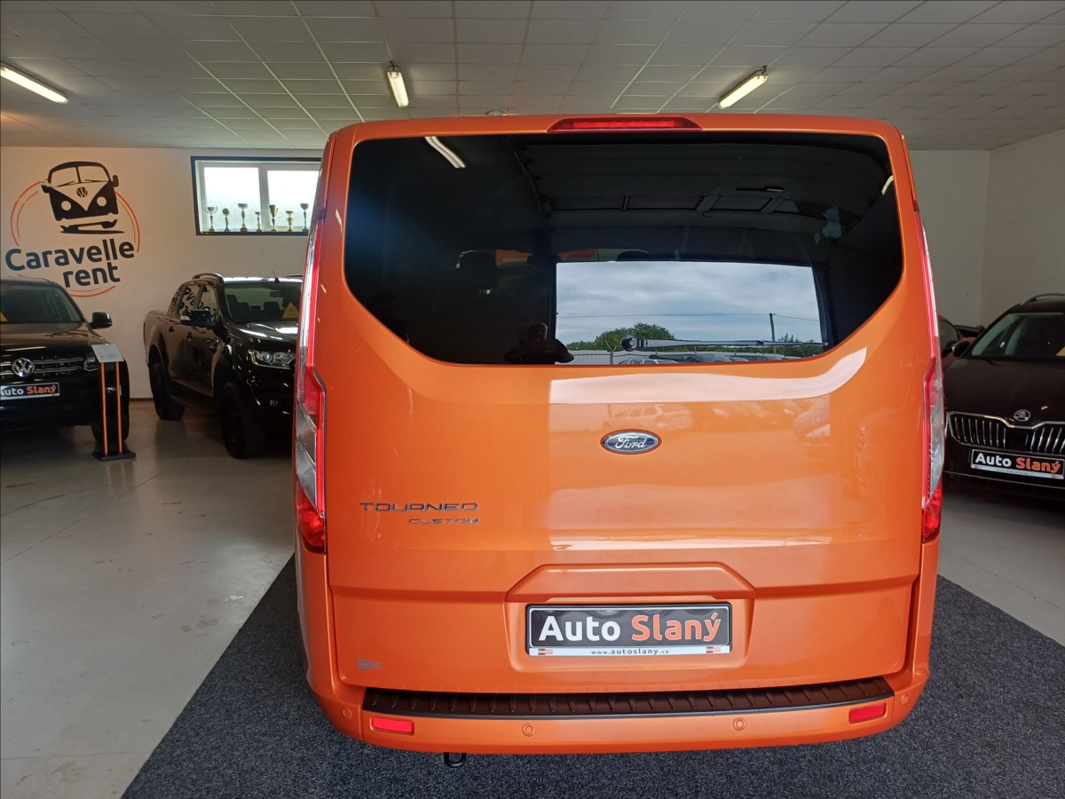 ford-tourneo-custom-2-0-titanium-1maj-top-stav - 7