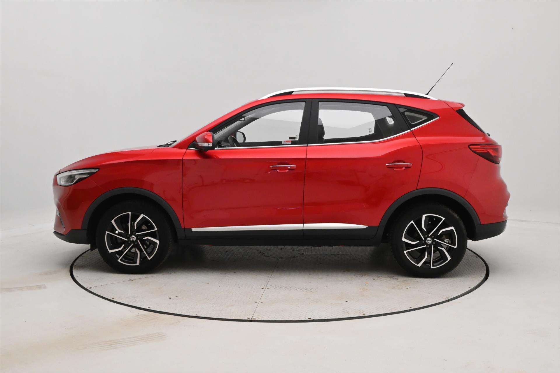mg-zs-1-0-tgi-82kw-elegance-zaruka-az-5-let - 7