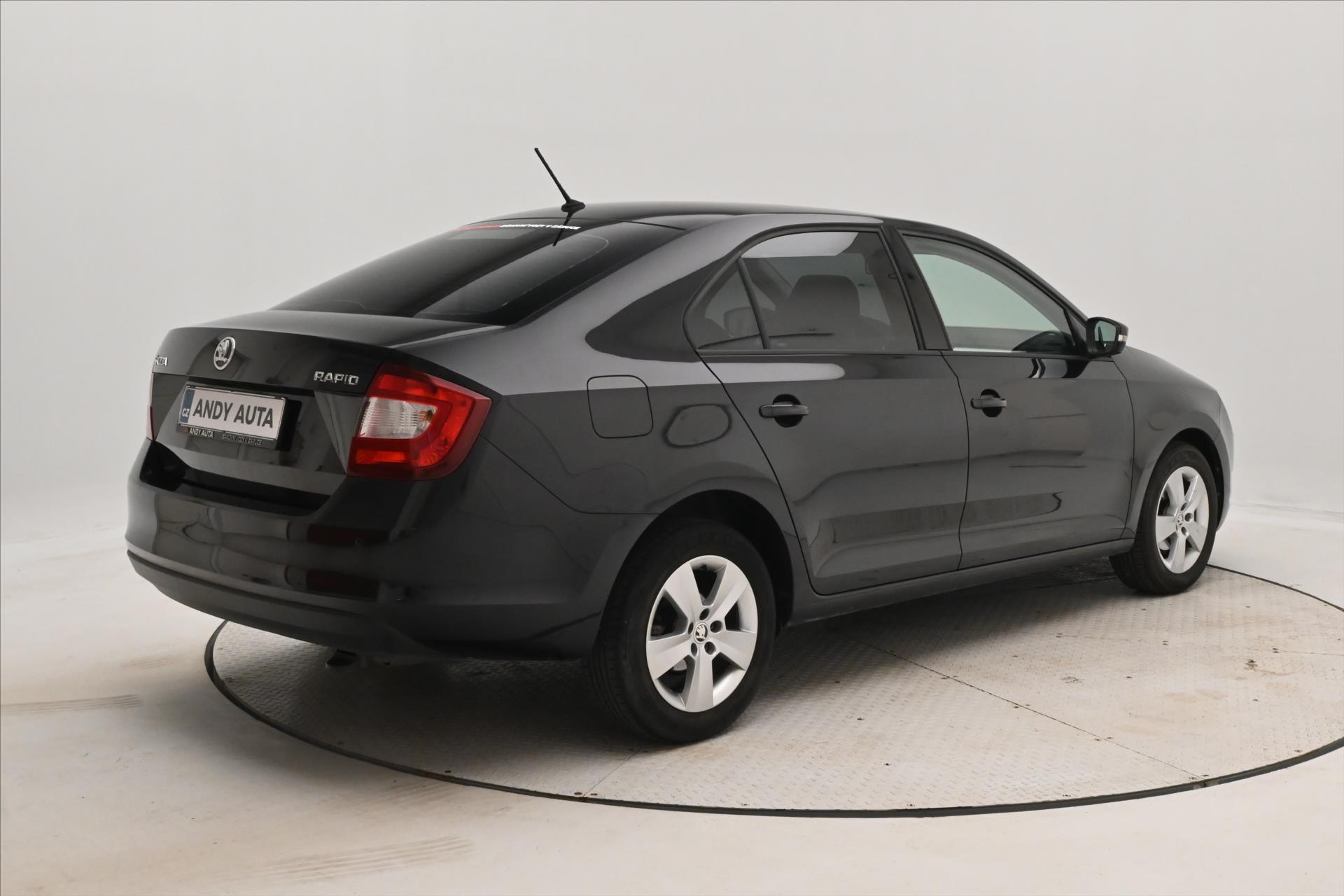 skoda-rapid-1-0-tsi-70kw-ambition-plus-zaruka-az-5-let - 4