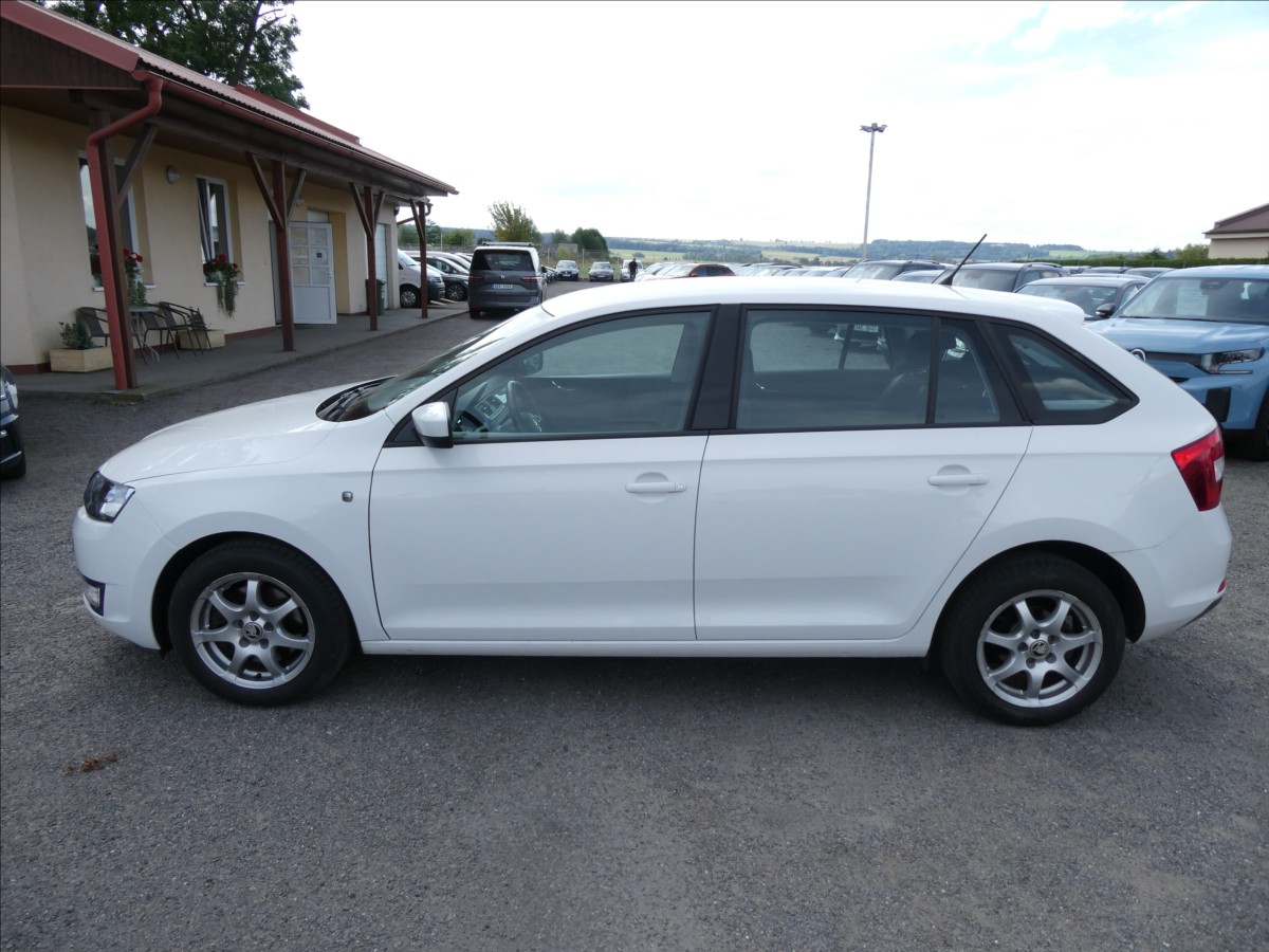 skoda-rapid-1-2-tsi-77kw-style-spaceback - 5
