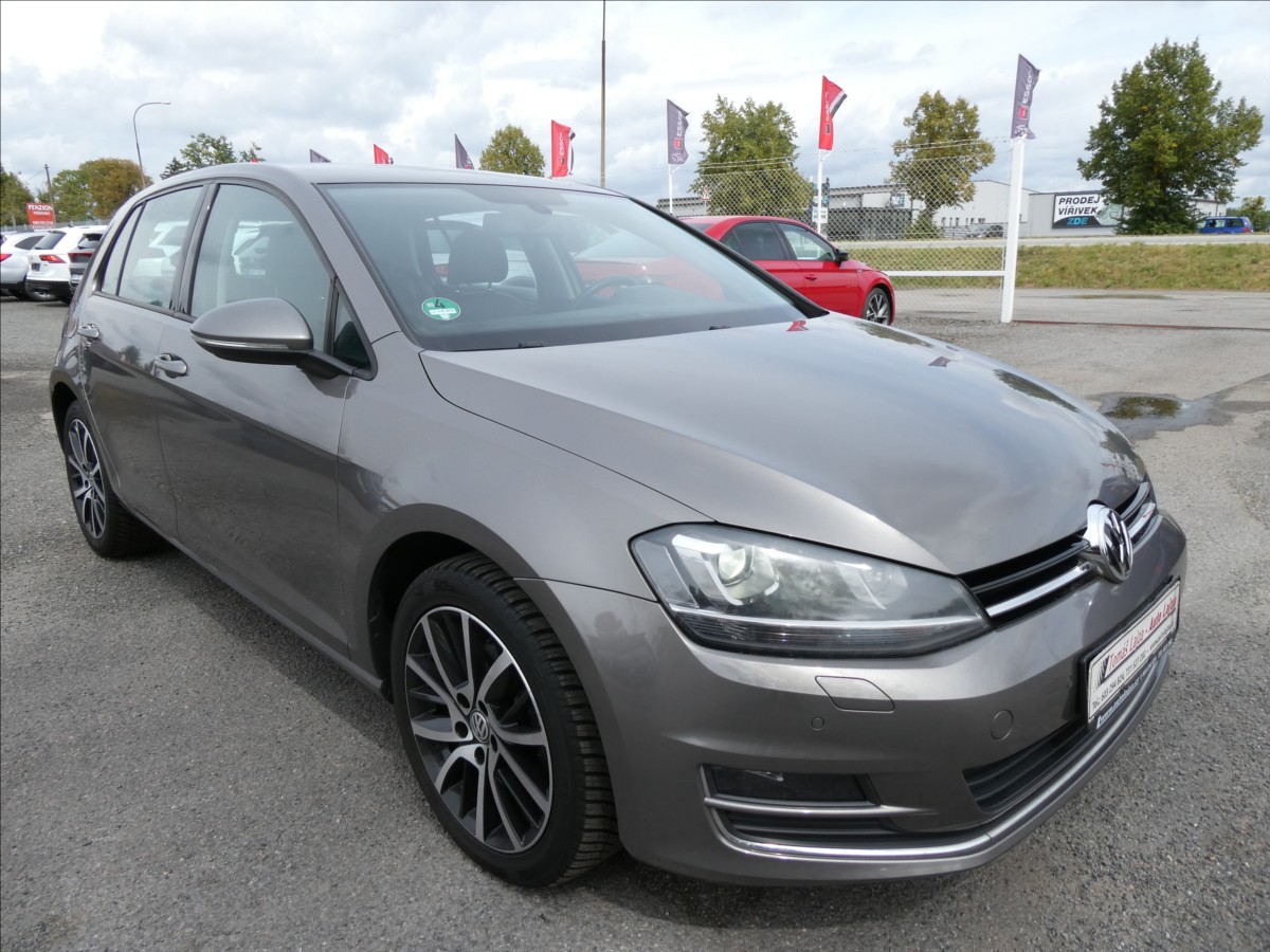 Volkswagen Golf 1,4 TSi 103kW DSG, webasto