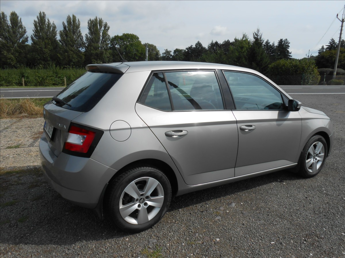 skoda-fabia-1-2-66-kw-cz-klima-serviska - 6