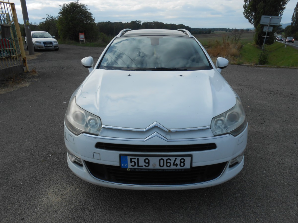 citroen-c5-3-0-210-kw-v6-serviska-automat - 3