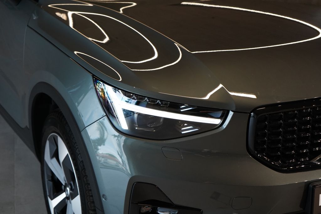 volvo-xc40-b4-plus-dark-360-led-pixel - 4