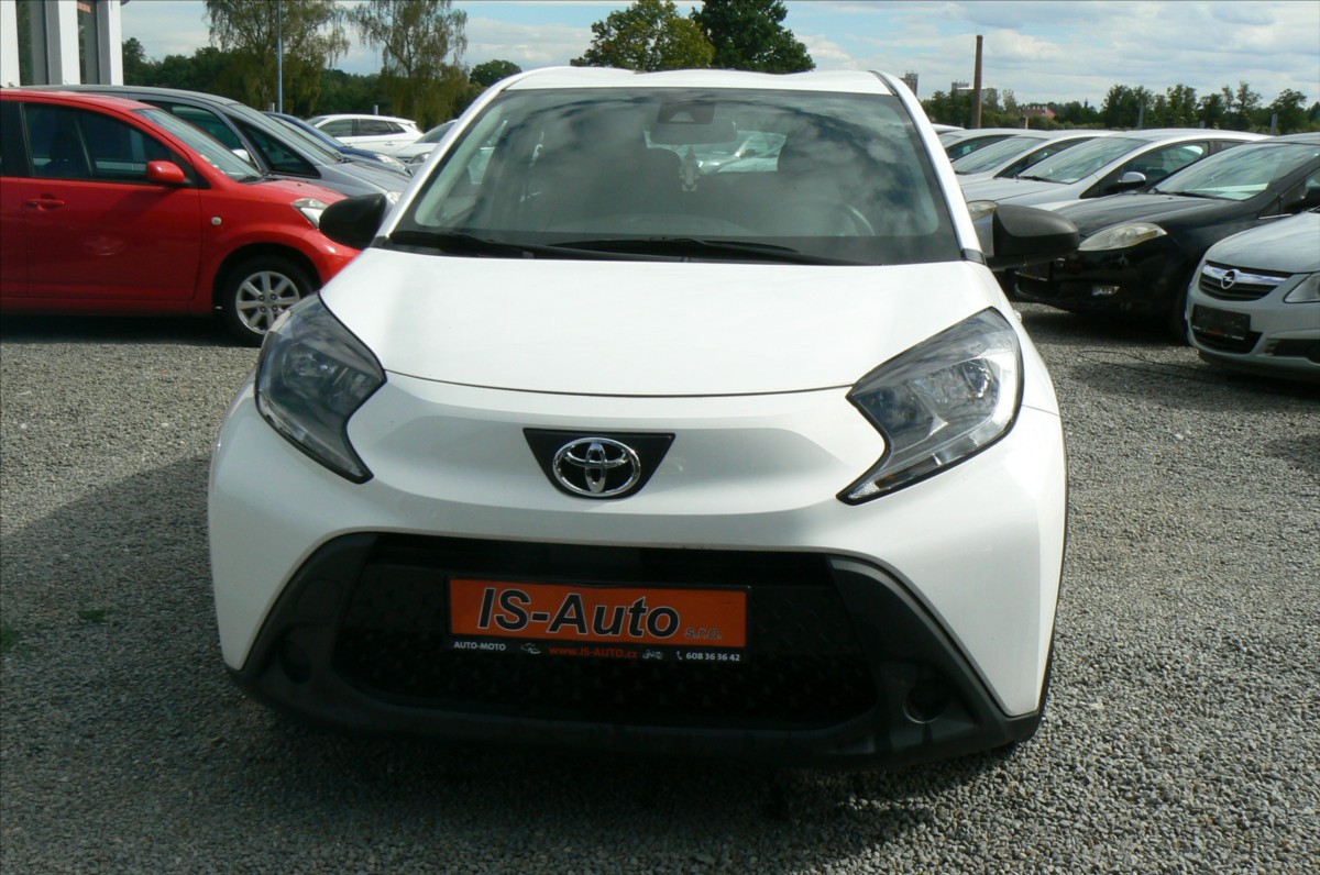 toyota-aygo-1-0-x-cr-3561-km - 2