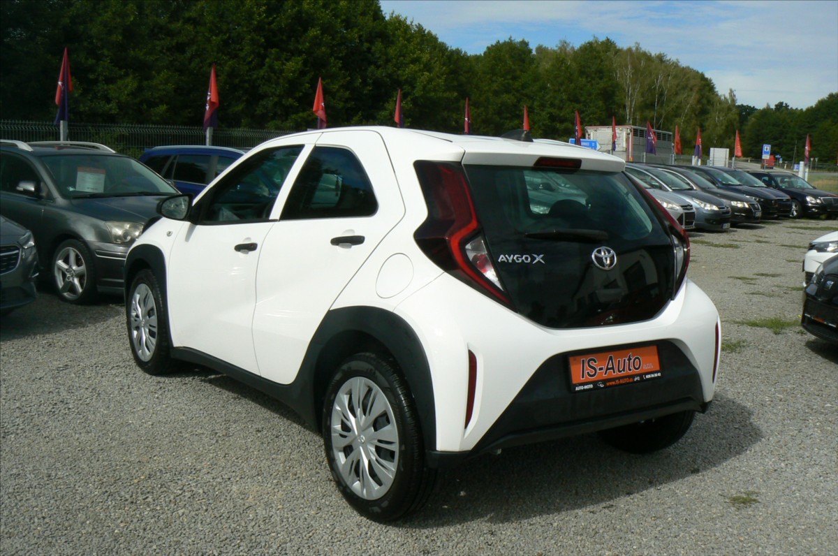 toyota-aygo-1-0-x-cr-3561-km - 4