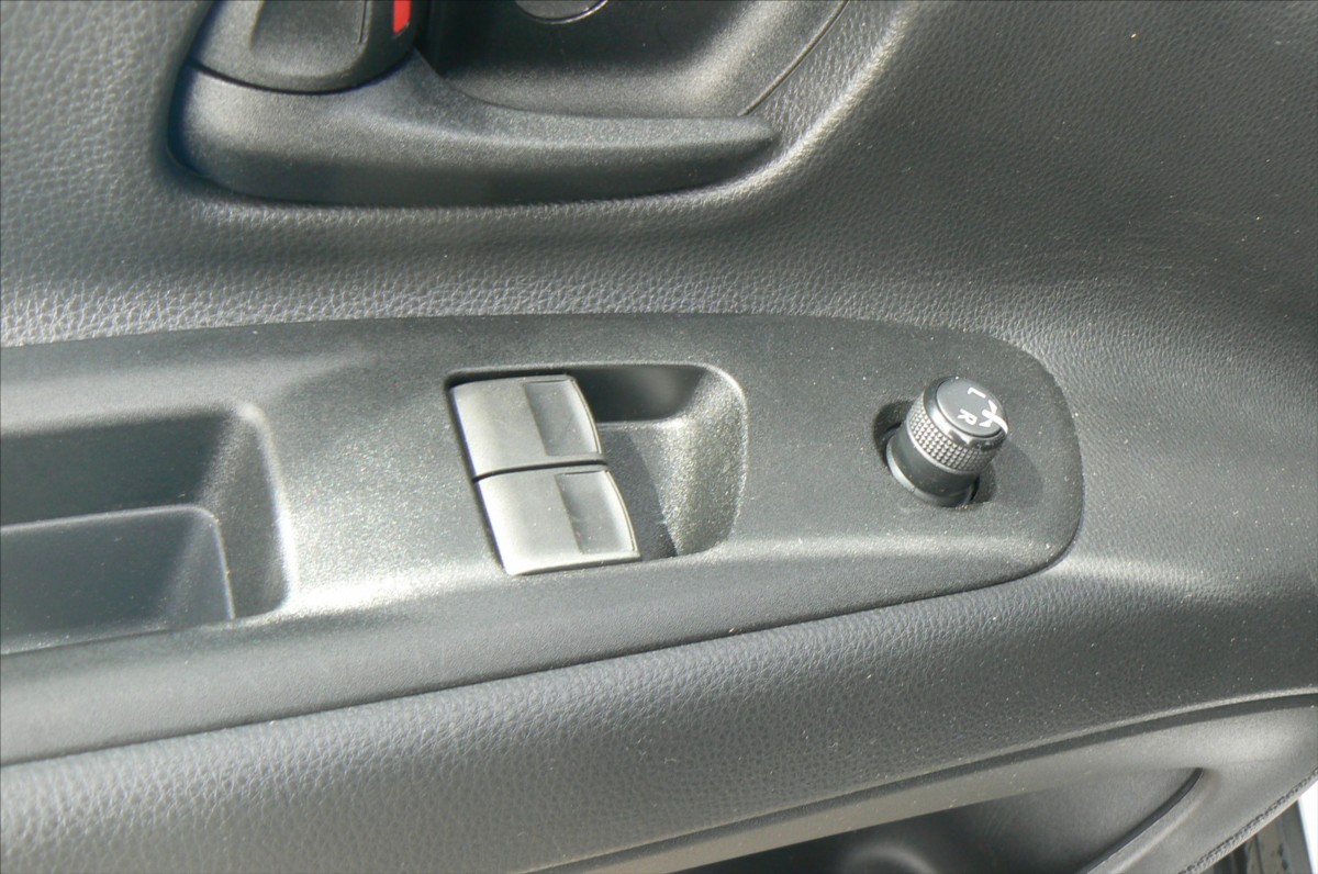 toyota-aygo-1-0-x-cr-3561-km - 8