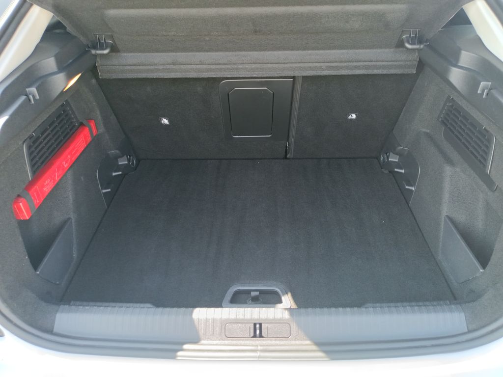 citroen-c4-new-max-1-2t-130k-eat8 - 5