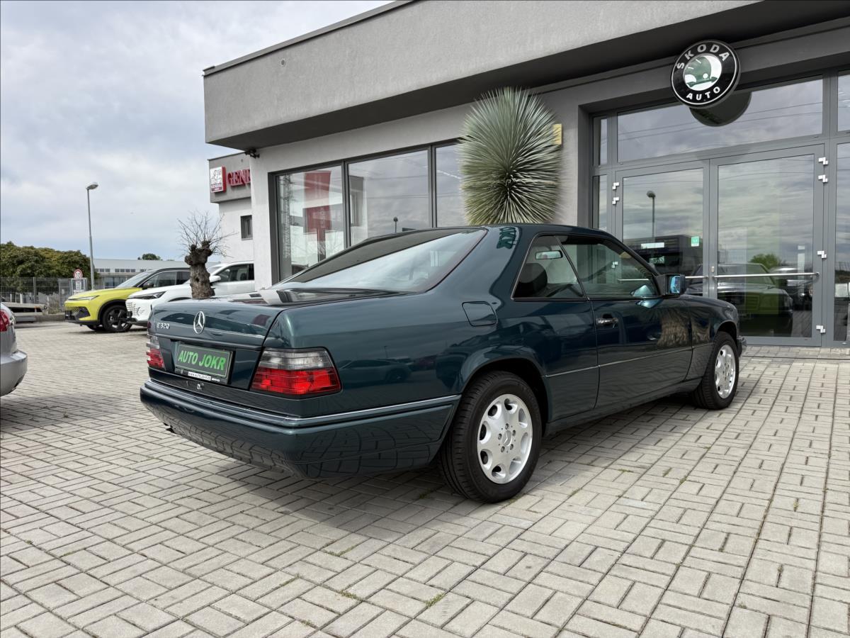 mercedes-benz-tridy-e-320ce-162kw-w124-klima-kuze - 5
