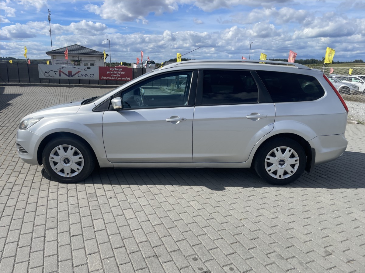 ford-focus-1-8-i-16v-92kw-lpg-titanium - 1