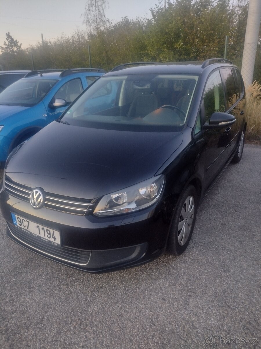 volkswagen-touran-1-6-tdi-7-mist - 1