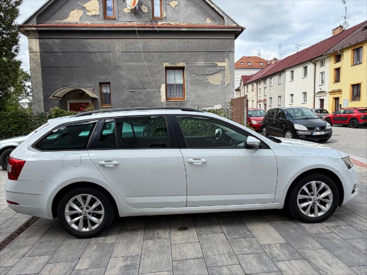 skoda-octavia-1-6-tdi-combi - 7