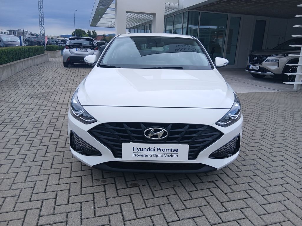hyundai-i30-1-0-t-gdi-120k-family-comfort - 8