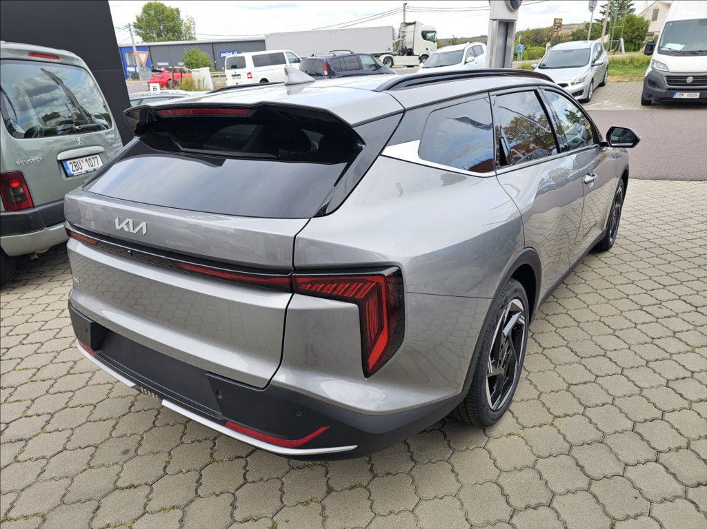 kia-0-0-k4-sw-cl4-1-6-t-gdi-gpf-7dct-top-132-kw-2026 - 4