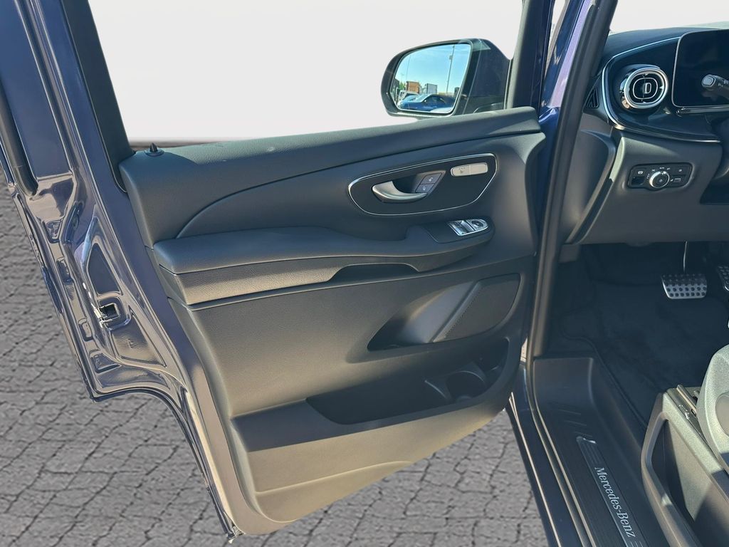mercedes-benz-tridy-v-d-style-xl-4m - 4