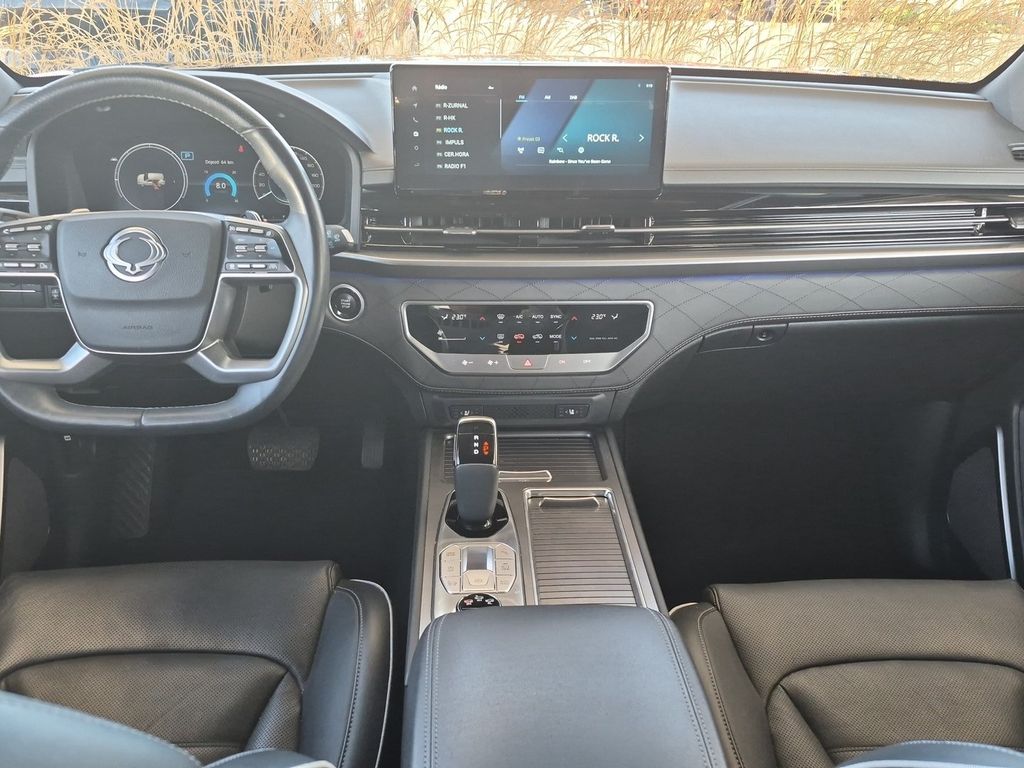 ssangyong-rexton-premium-2-2-e-xdi-4wd - 8