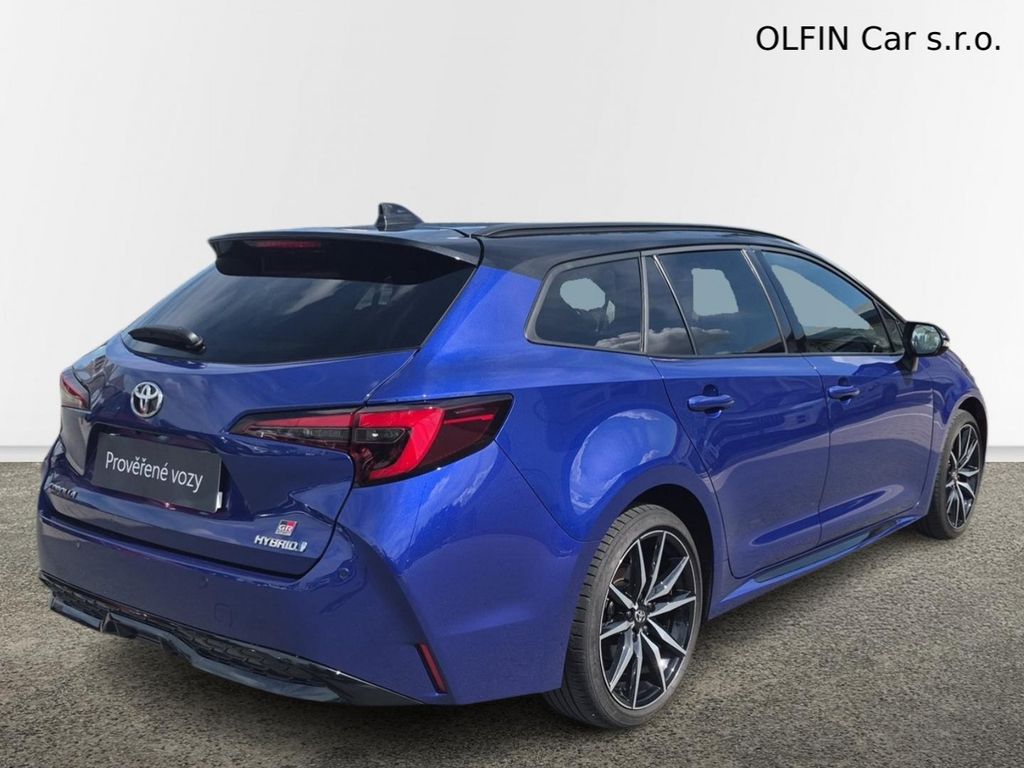 toyota-corolla-ts-1-8-hev-gr-sport-dynamic - 1