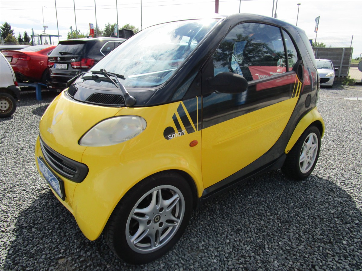 Smart Fortwo 0.6i, automat