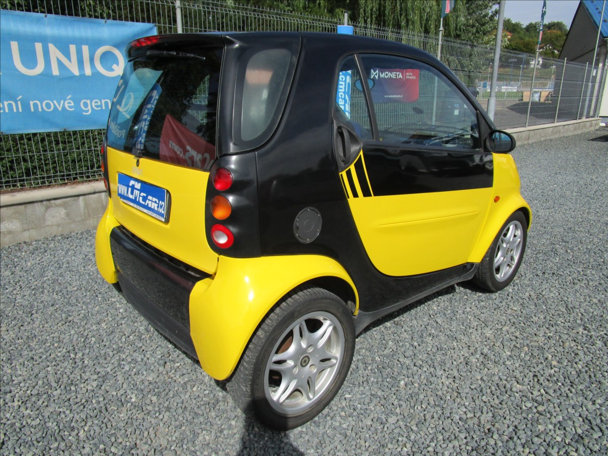 smart-fortwo-0-6i-automat - 3