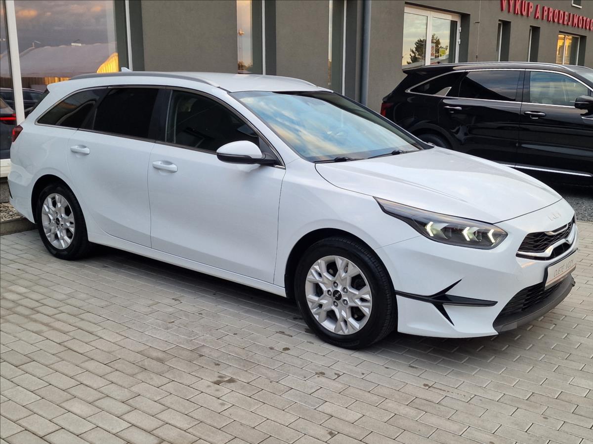 kia-ceed-1-5-t-gdi-118kw-top-sw-1-maj - 1