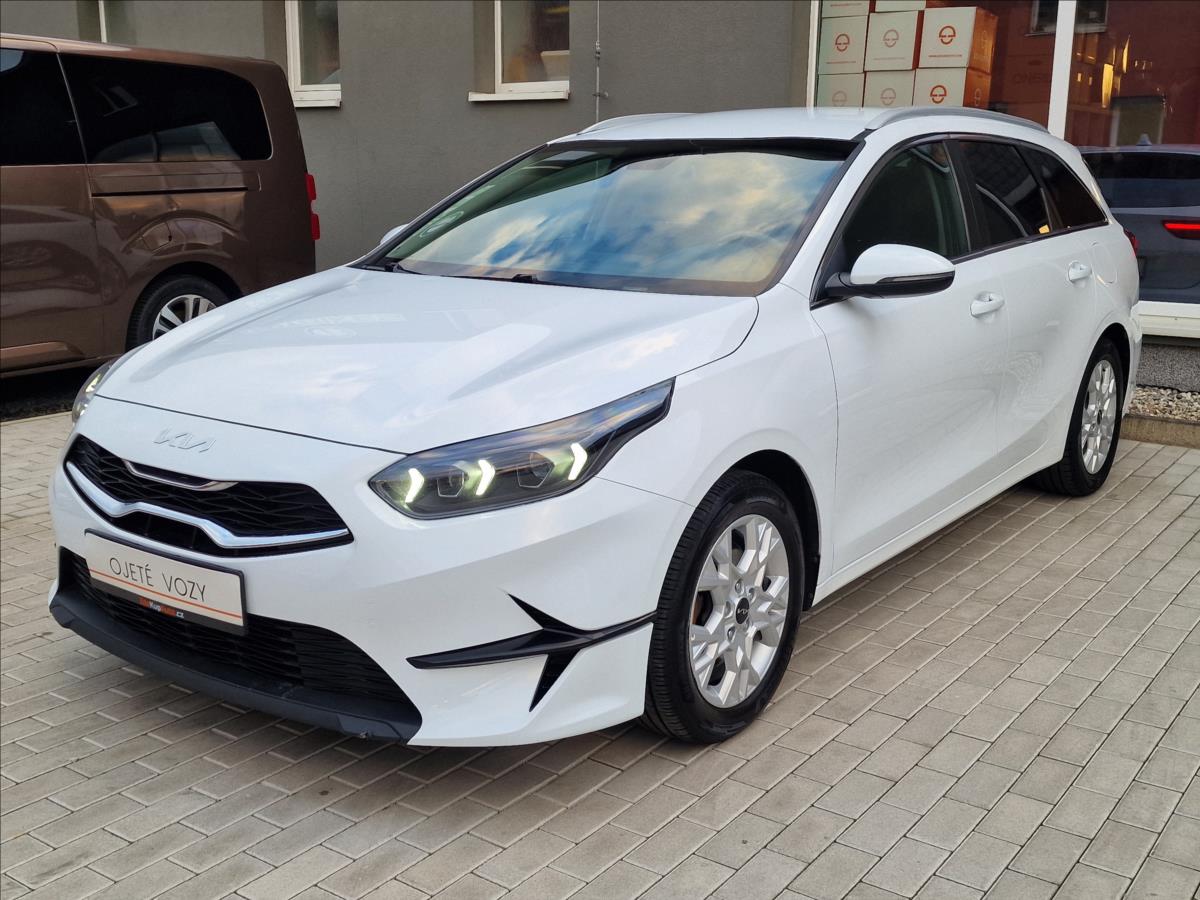 kia-ceed-1-5-t-gdi-118kw-top-sw-1-maj - 4
