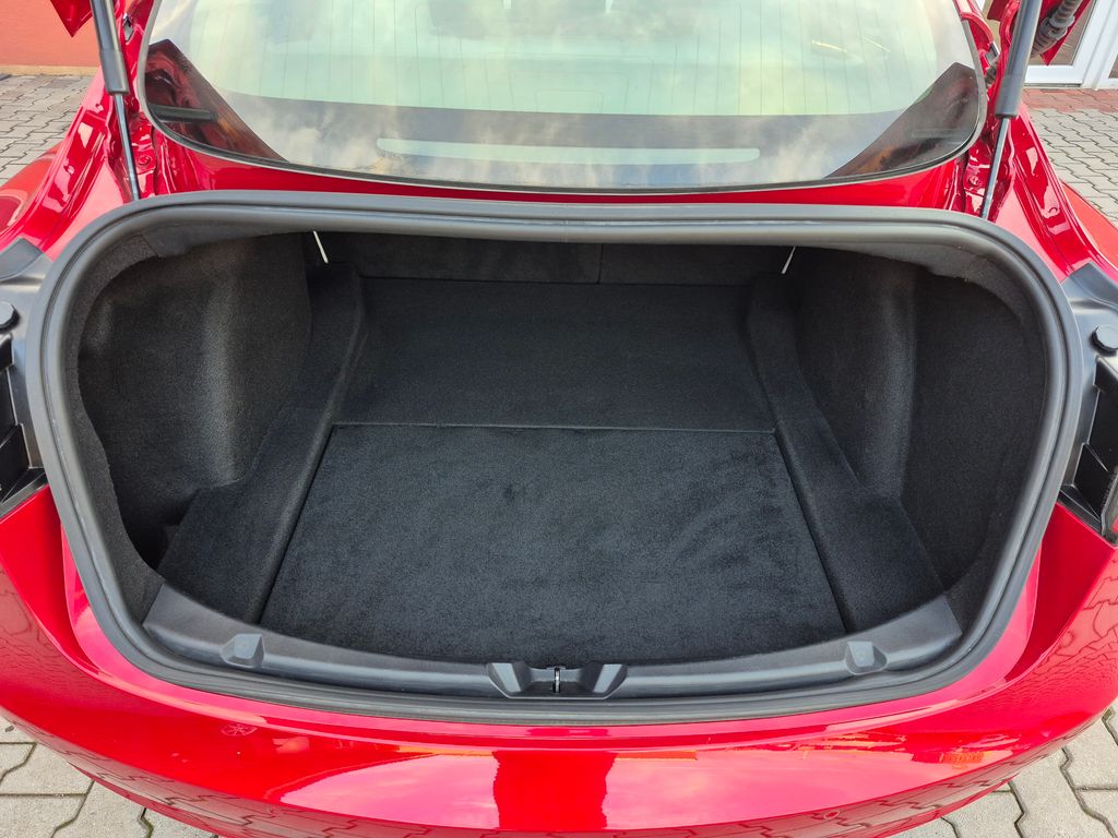tesla-model-3-standard-range-plus-239kw-soh-86-7 - 9