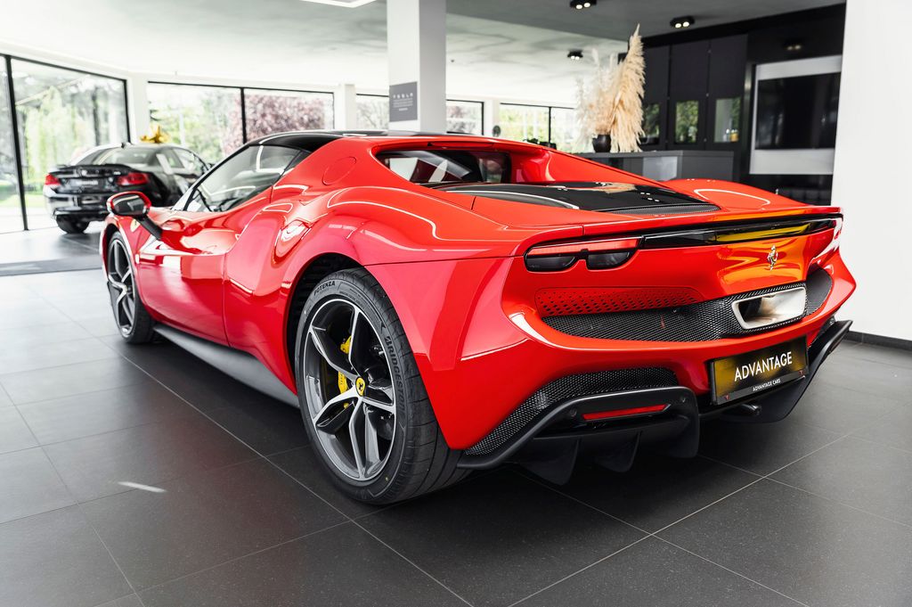 ferrari-racing-seats-lift-jbl-carbon - 3