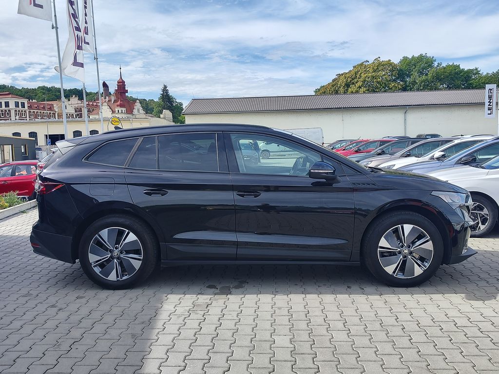 skoda-enyaq-iv-ev-55-kwh-125kw-tour-50 - 3