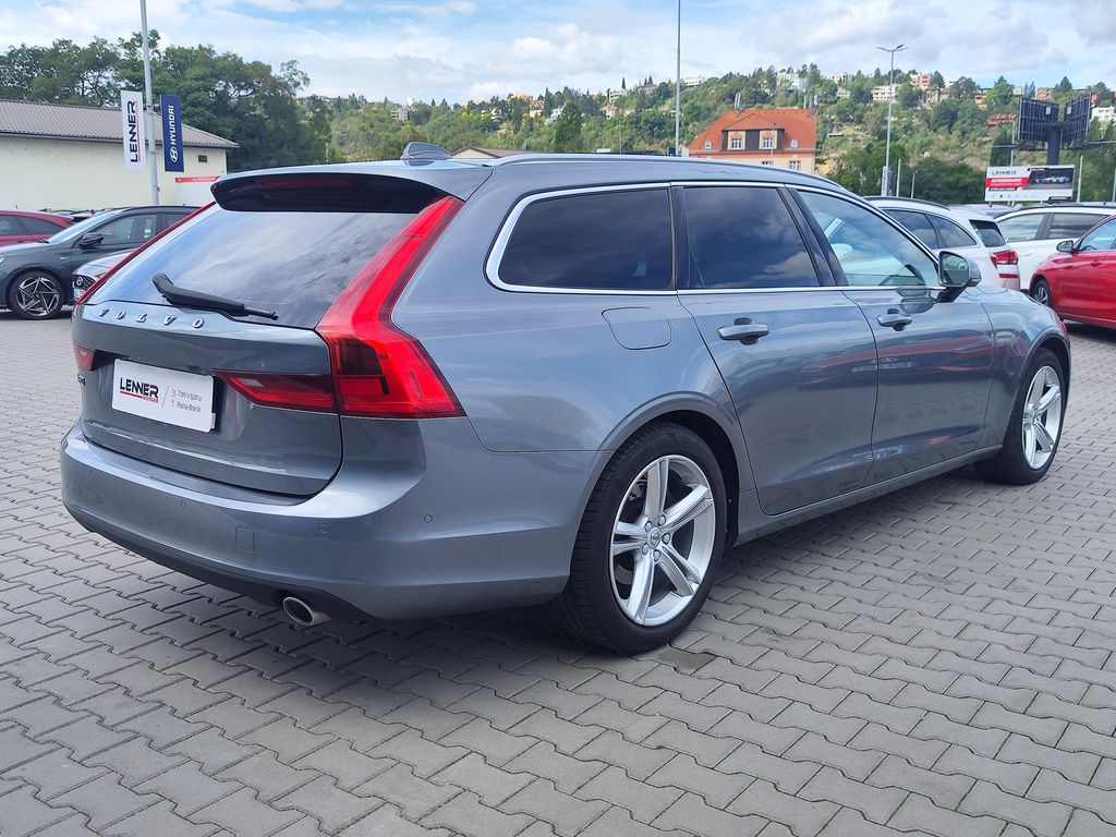 volvo-v90-d3-2-0-110kw-momentum-at - 4