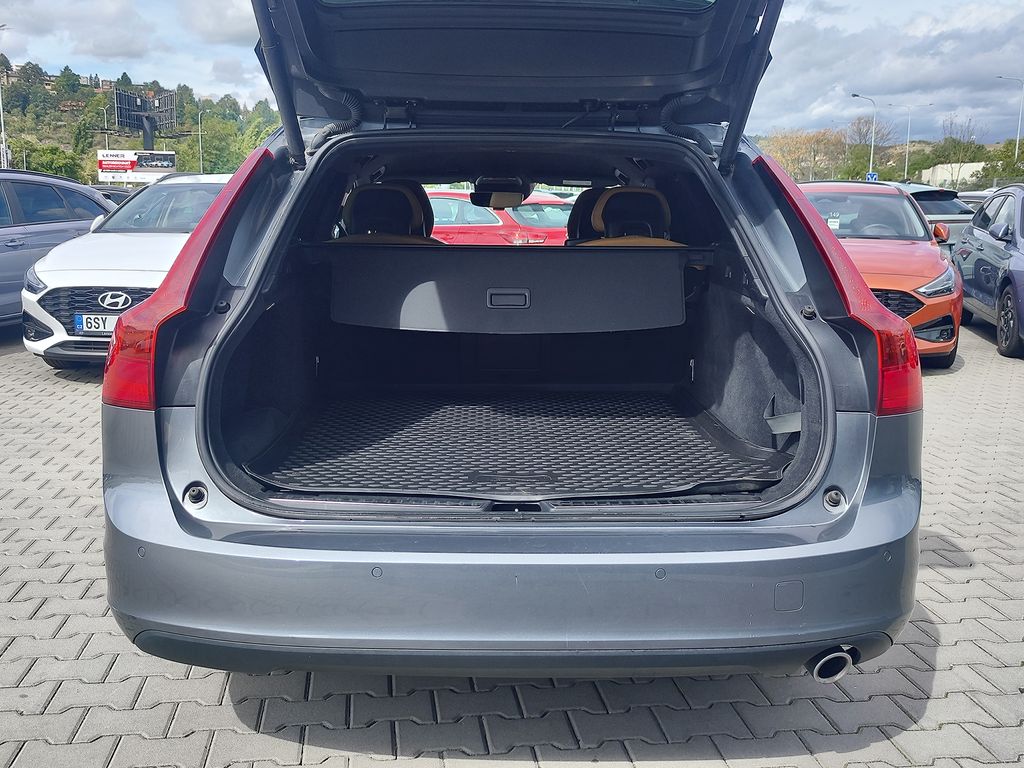 volvo-v90-d3-2-0-110kw-momentum-at - 8