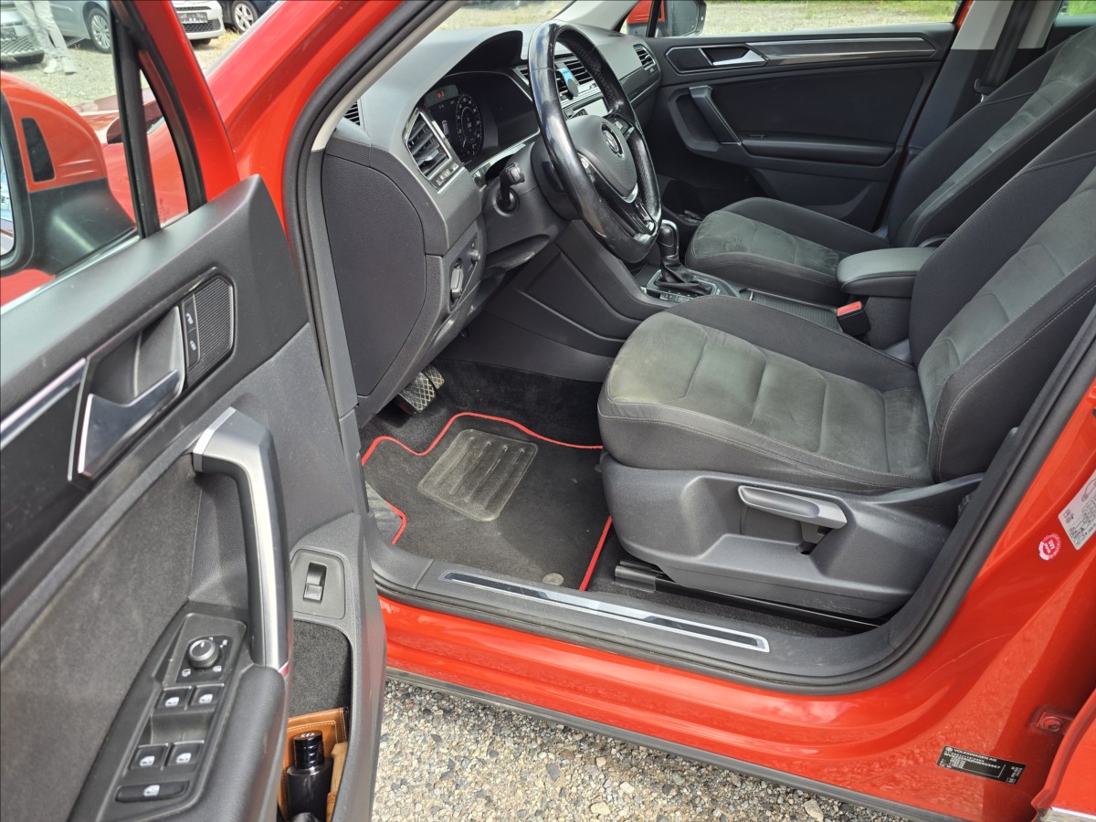 volkswagen-tiguan-2-0-tdi-140-kw-4-motion-dsg - 8