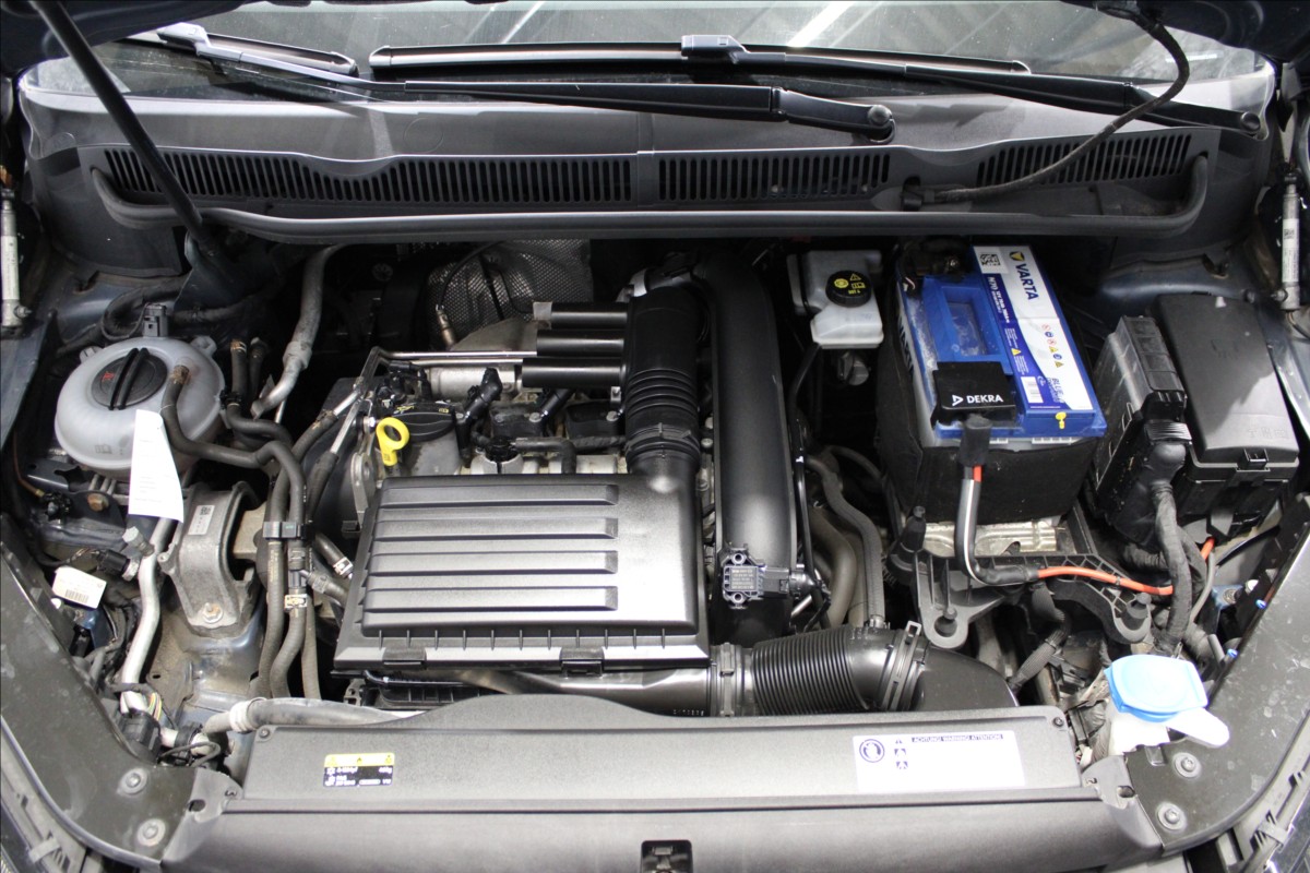 volkswagen-touran-1-4-tsi-comfortline-led - 4