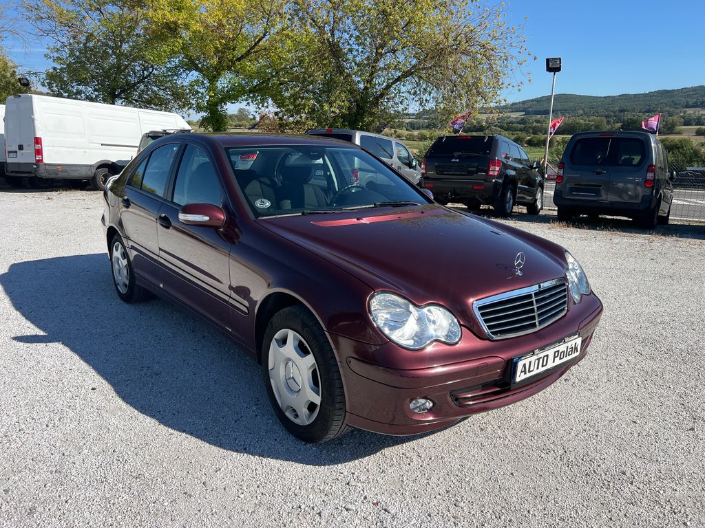 mercedes-benz-tridy-c-2-0-cdi - 1