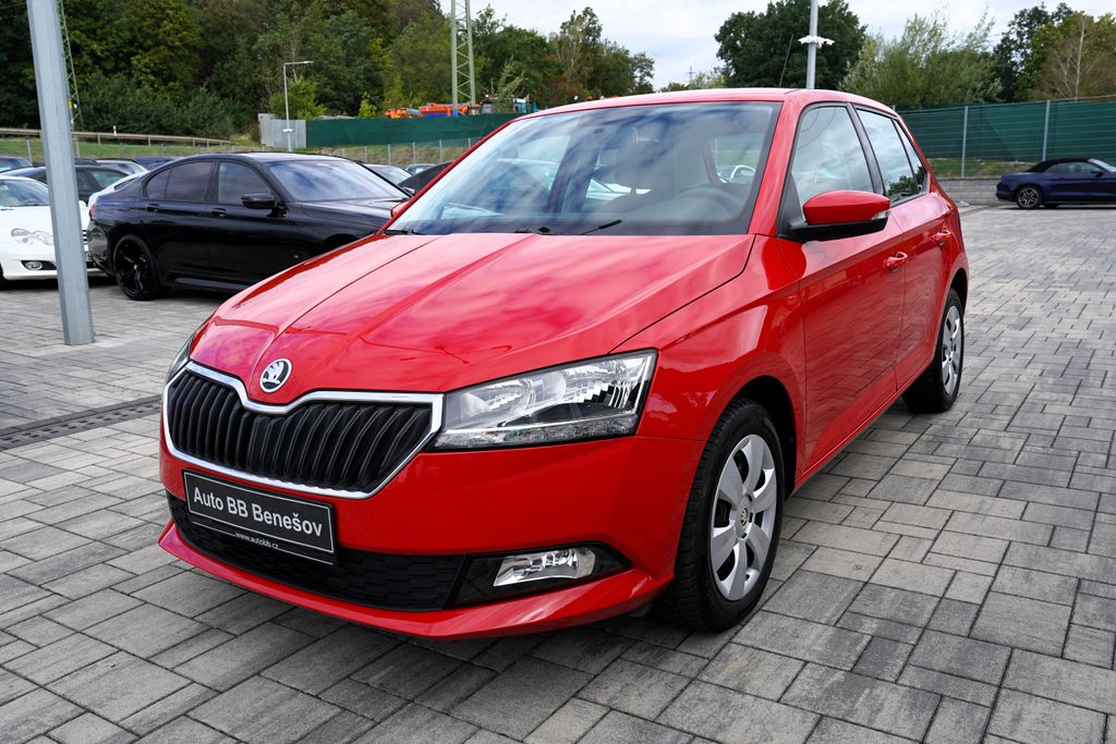 skoda-fabia-1-0-mpi-75-ps-10-400-km - 1