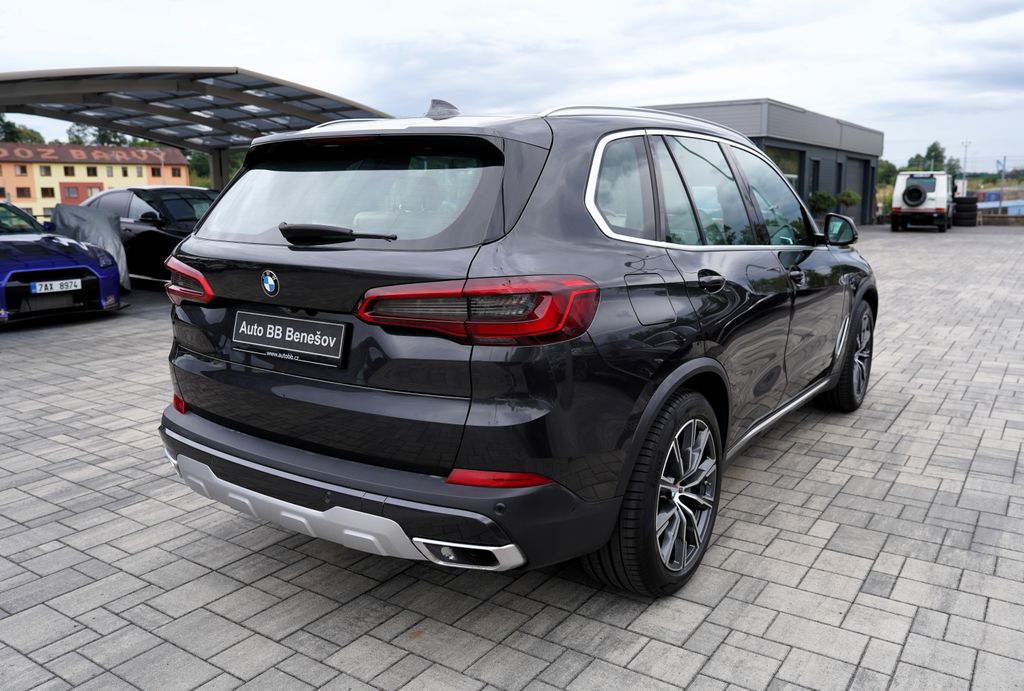 bmw-x5-x5-40i-xdrive-340-ps-tazne-panorama - 5