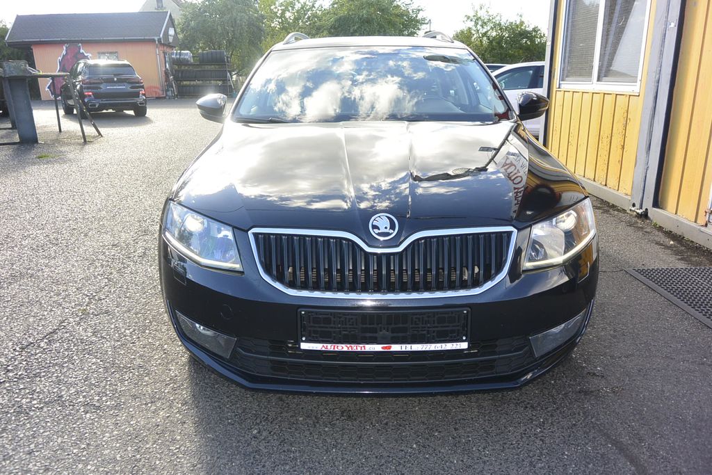 skoda-octavia-2-0tdi-elegance-webasto - 1