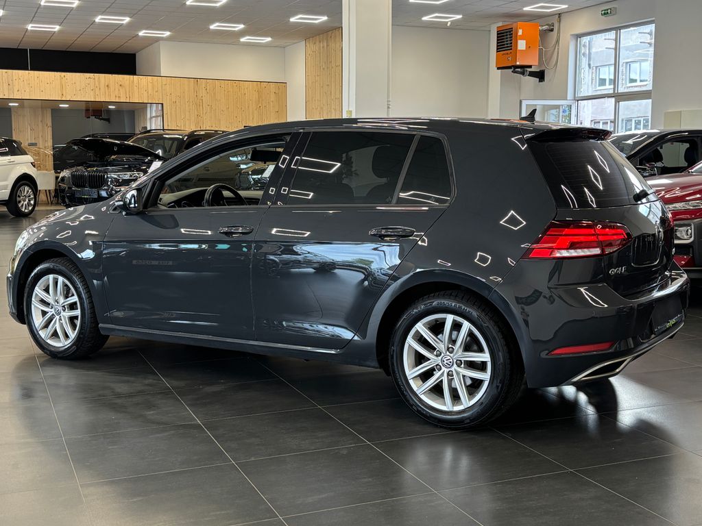 volkswagen-golf-2-0-tdi-110kw-bi-xenon-led - 3
