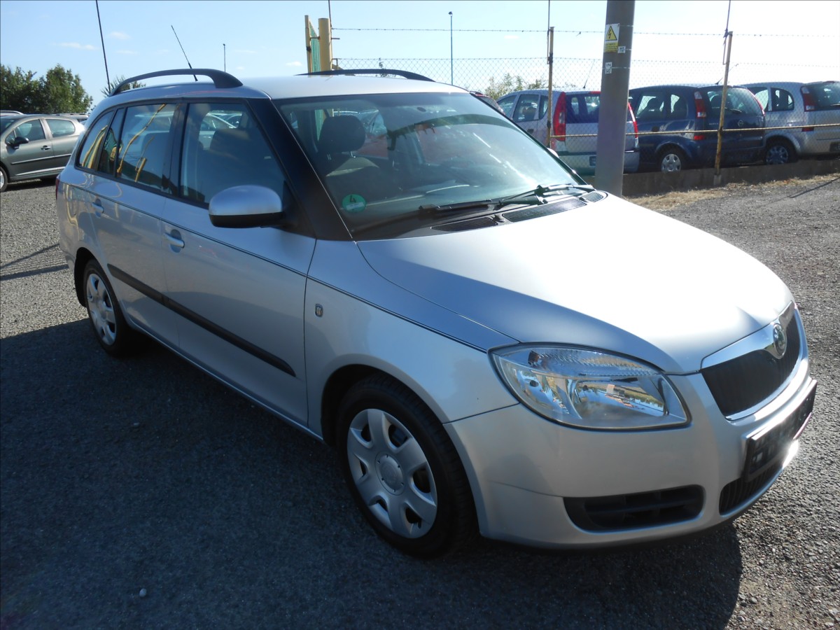 skoda-fabia-1-4-i-16v-kombi-klima - 1