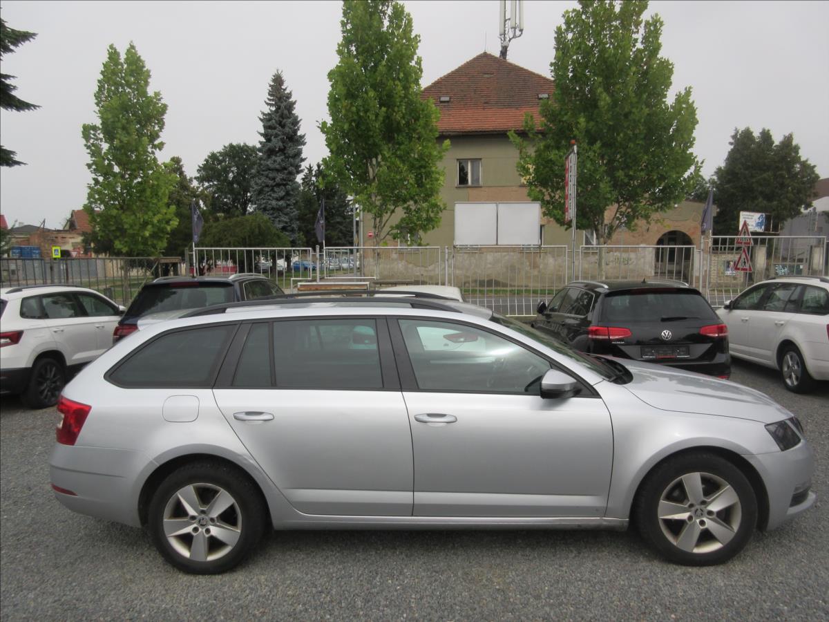 skoda-octavia-1-6-tdi-dsg-85-kw - 3