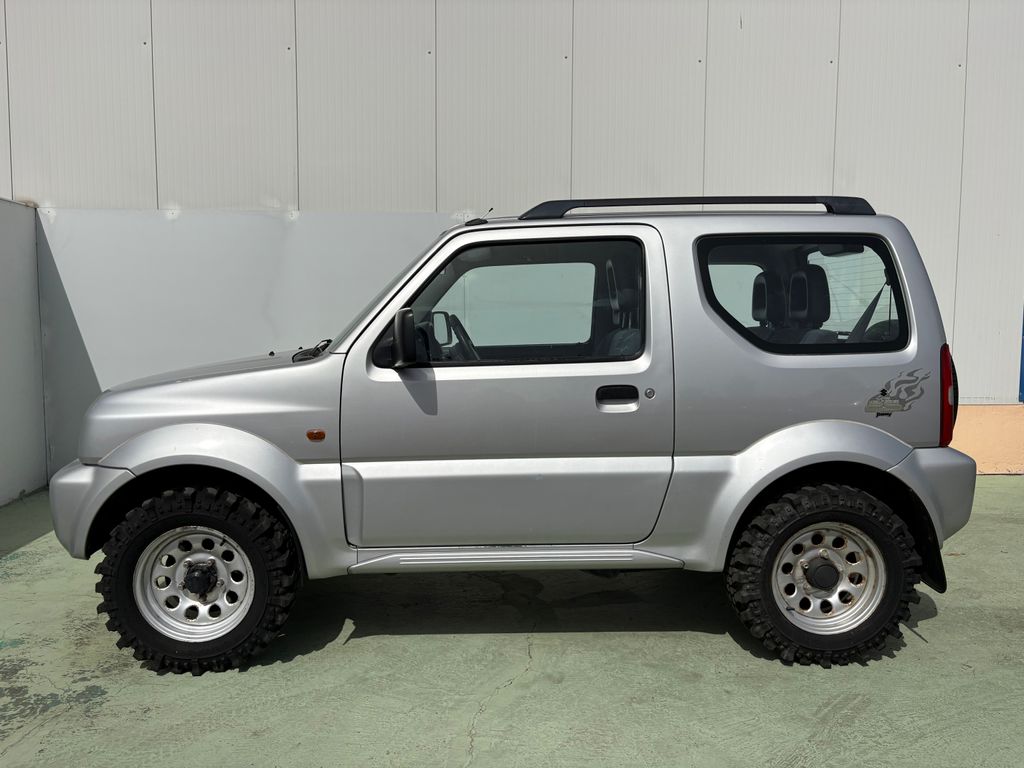 suzuki-jimny-1-3 - 5