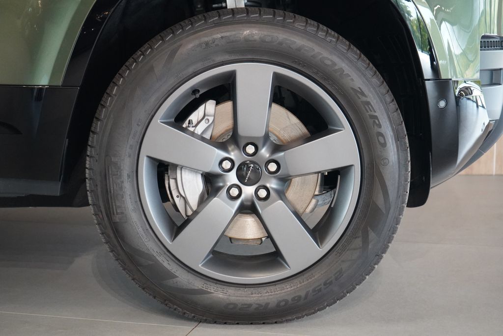 land-rover-defender-hse-x-dynamic-d350-110-tazne - 6