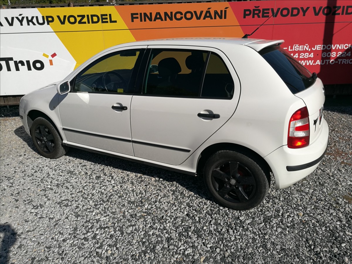 skoda-fabia-1-4-i-16v-klima - 3