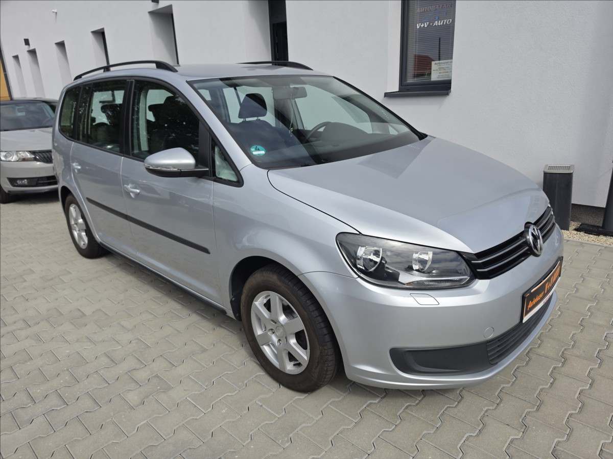 volkswagen-touran-1-2-tsi-77kw-trend-7-mist-alu - 3