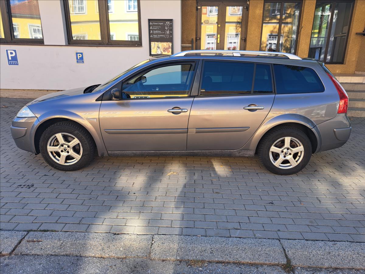 renault-megane-1-5-cdi - 5