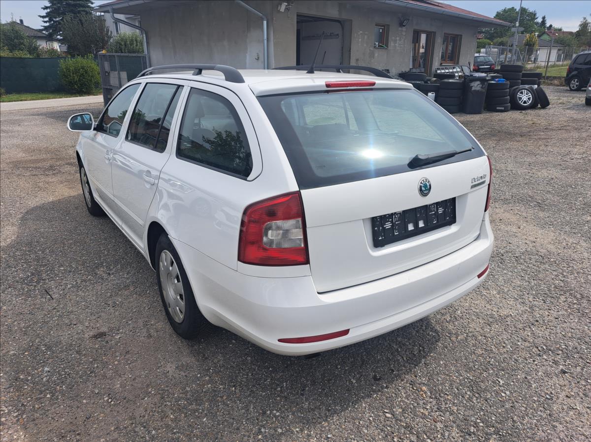 skoda-octavia-1-6-tdi-greenline - 7