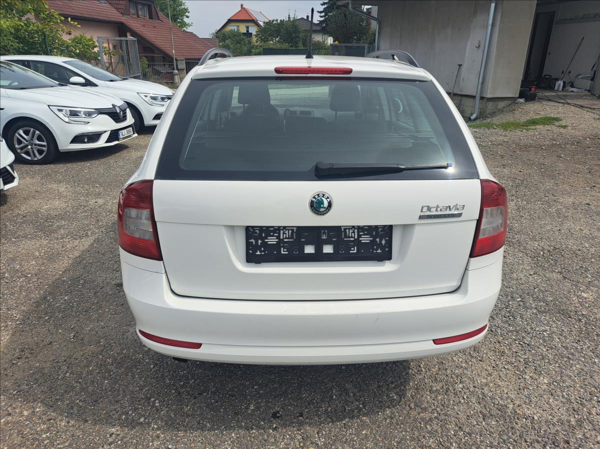 skoda-octavia-1-6-tdi-greenline - 8